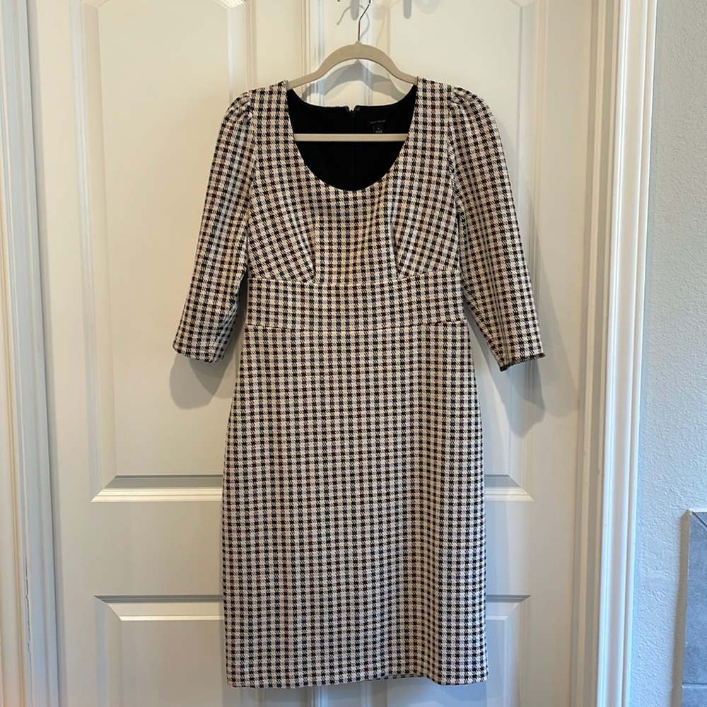 Ann Taylor Black and White Houndstooth Sheath Dress